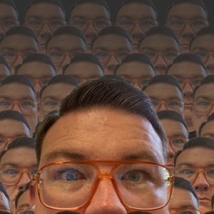 Meet your Posher, Casey